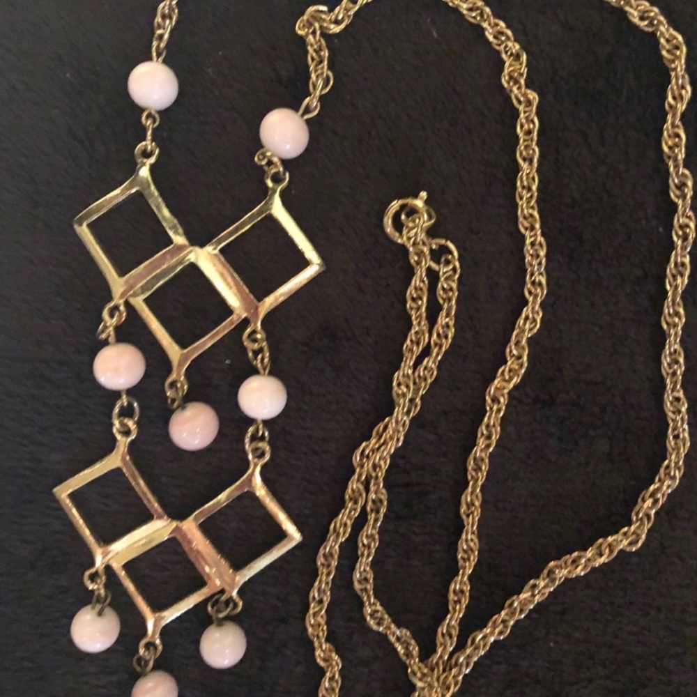 1970s Vintage Necklace Geometric Design!